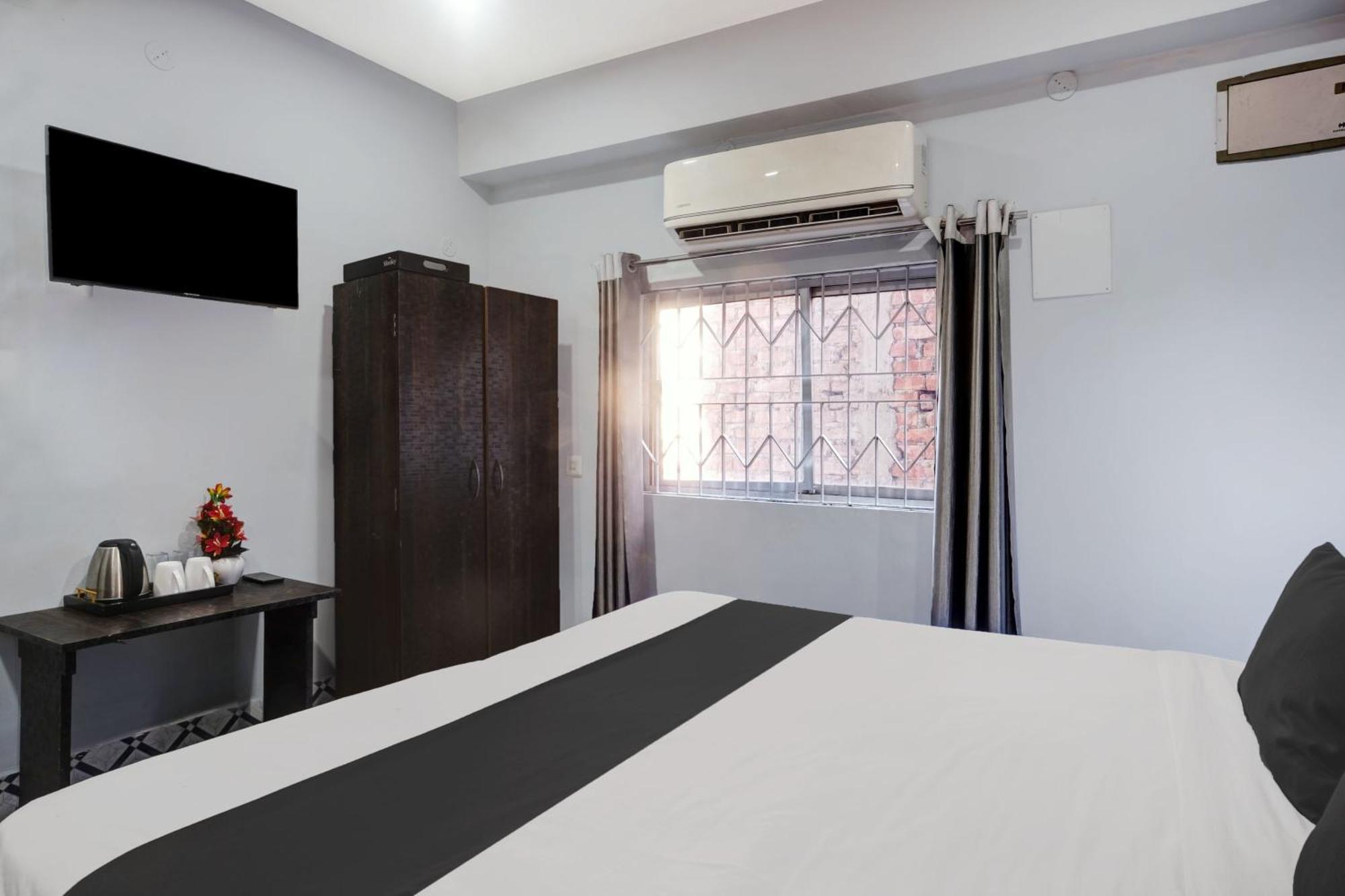 Super Hotel O Noonmati Guwahati Formerly Hotel Sundari מראה חיצוני תמונה